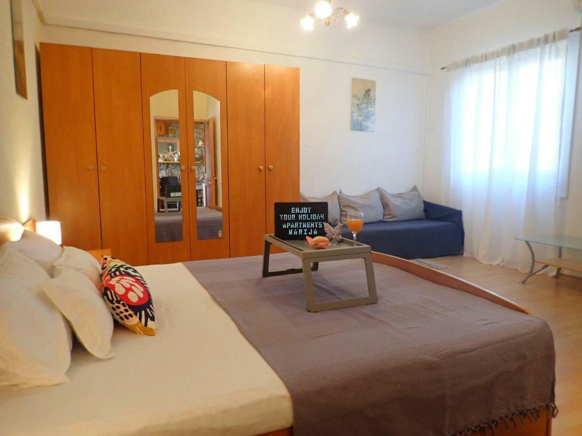 Apartments Marija Karlobag Kültér fotó